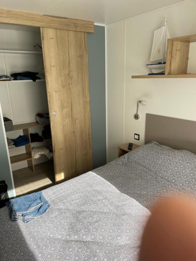Mobil Home 6 Personnes Camping 4 Etoiles Bonne Anse La Palmyre レ・マトゥ 部屋 写真