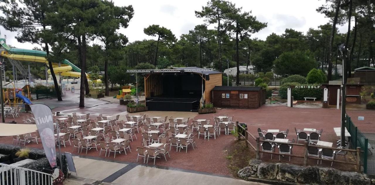 Mobil Home 6 Personnes Camping 4 Etoiles Bonne Anse La Palmyre レ・マトゥ エクステリア 写真